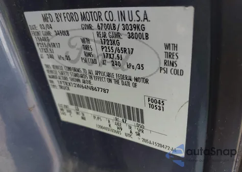 2004 Ford F-150 Stx/Xl/Xlt z USA, uszkodzony, nr VIN 1FTRX12W64NB67787